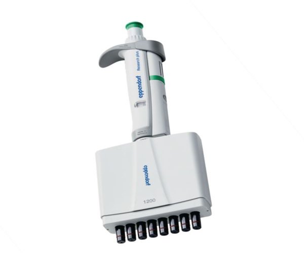 Eppendorf Research plus 8 canales, variable, 120 - 1200 µL, verde oscuro
