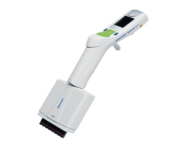 Eppendorf Xplorer plus 8 canales 50-1200 µL, botón de báscula multifunción verde, puntas de 1250 µL