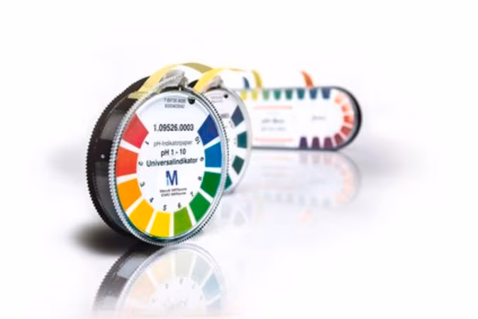 pH-indicator paper pH 6.4 - 8.0 Special indicator roll L 4.8 m , with color scale, pH range 6.4-8.0,