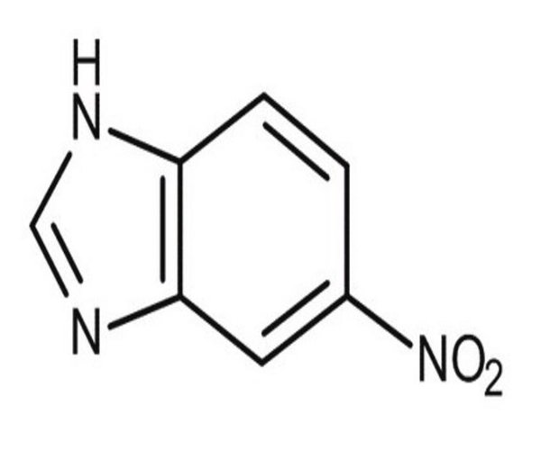 5-NITROBENZIMIDAZOL PARA SÍNTESIS