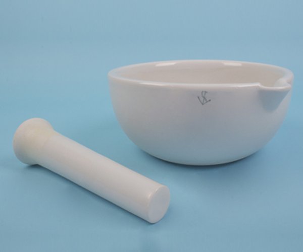 Mortero porcelana c/mano, 254 mm