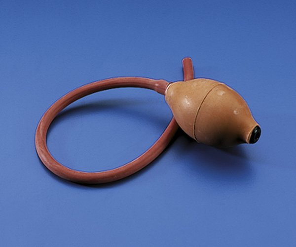 Pera c/valvula y tubo