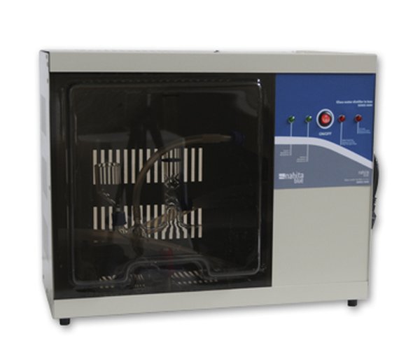 Destilador de vidrio en cabina, 4 l/h, Serie 4000