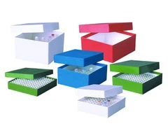 Caja para tubos criogenicos ratiolab, estandar, blanca, 136 x 136 x 75 mm - Ratiolab - Gradillas - Gradillas para viales - Transporte y almacenamiento - 5141751-0