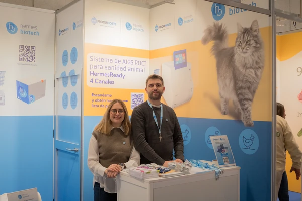 Diagnóstico clínico veterinario en Iberzoo: innovación en salud animal con Hermes Biotech.