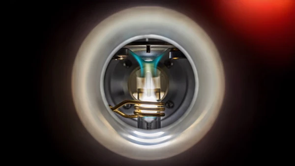 Devitrification in ICP-OES torches: causes and solution with ceramic tube