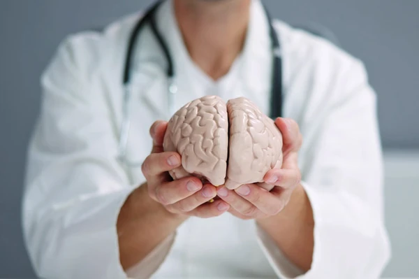 El motor de la neurología: Cómo cooperan Neuronas, Astrocitos y Microglía